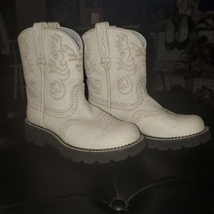 Ariat FatBaby White Crinkle Leather